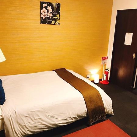 קיוטו Guest House One More Heart At Kamishichiken 3 מראה חיצוני תמונה